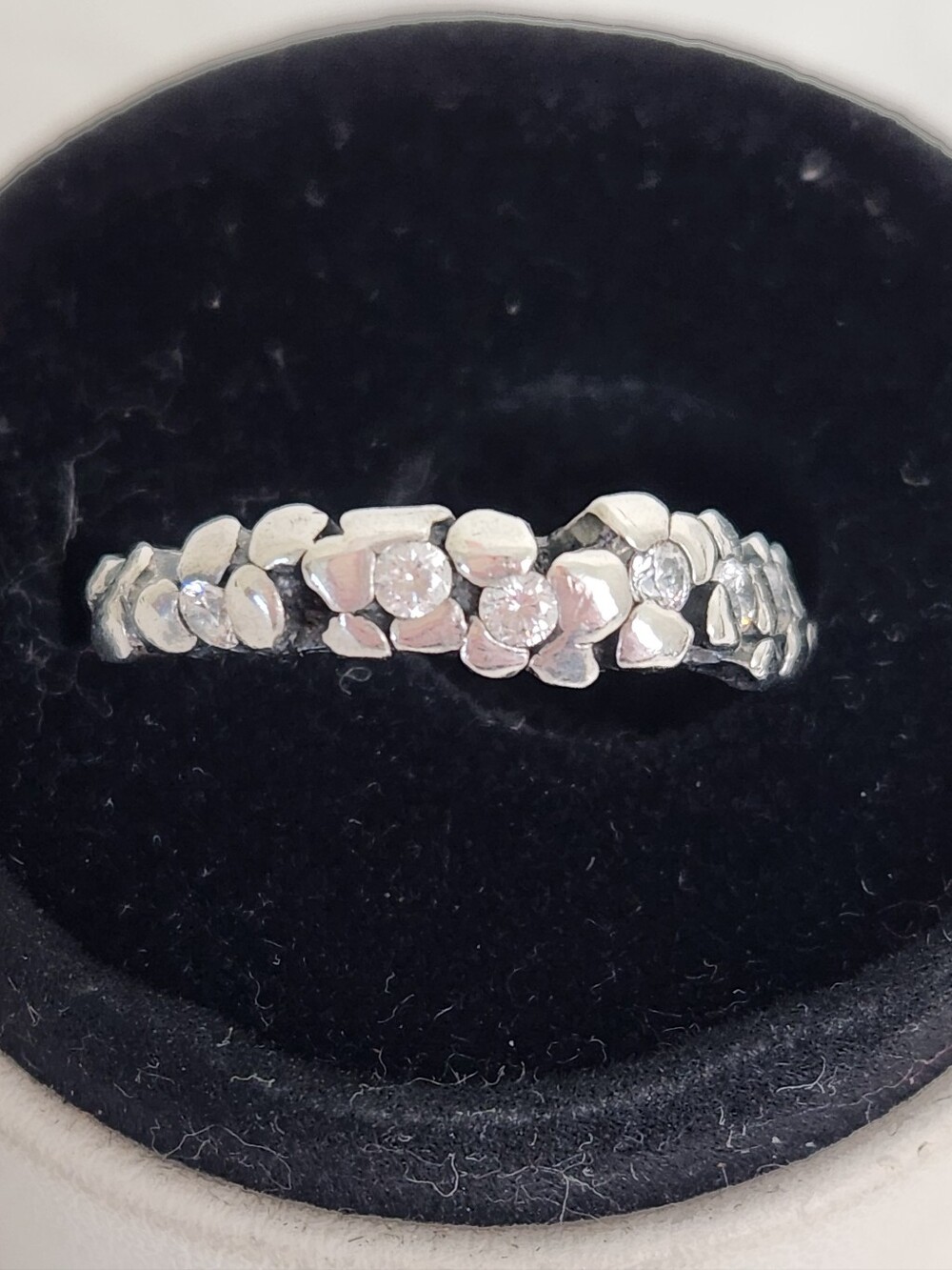 Italian Silver Rhinestone Ring - Picture 2 of 11